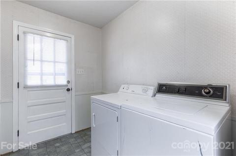102 Colonial Ave, Lancaster, SC 29720 photo 14