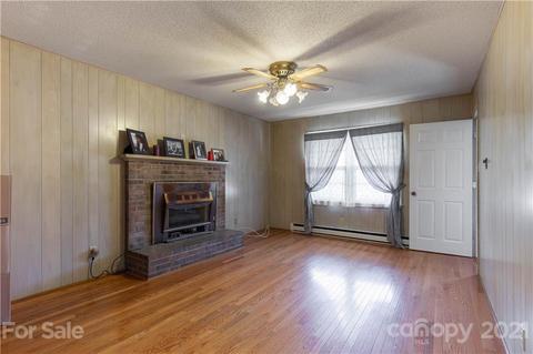 102 Colonial Ave, Lancaster, SC 29720 photo 5