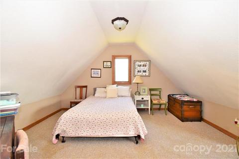 226 Hawk Holler Trl, Clyde, NC 28721 photo 17