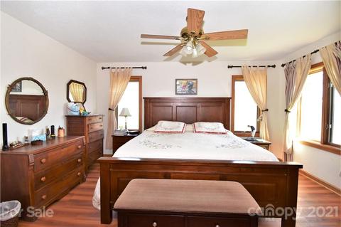 226 Hawk Holler Trl, Clyde, NC 28721 photo 13