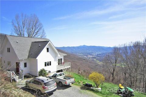 226 Hawk Holler Trl, Clyde, NC 28721 photo 1