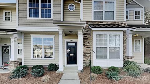 847 Gentlewinds Ct, Fort Mill, SC 29708 photo 1