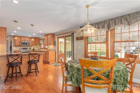 264 Chickadee Ln, Brevard, NC 28712 photo 7