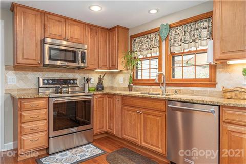 264 Chickadee Ln, Brevard, NC 28712 photo 5