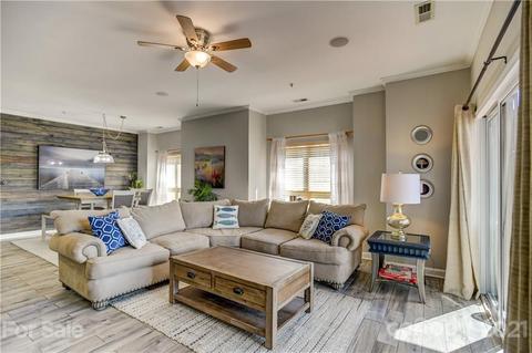 18609 Harborside Dr, Cornelius, NC 28031 photo 5