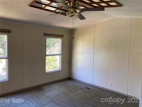 304 Pointer Rd, Forest City, NC 28043 photo 4