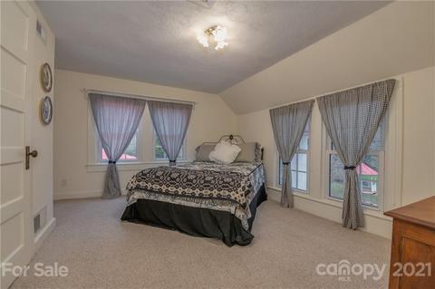 1980 Warrior Dr, Tryon, NC 28782 photo 27