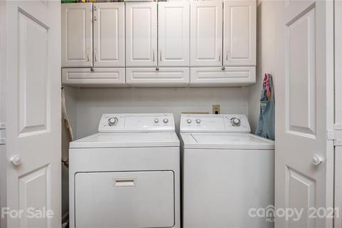 401 Willowbrook Dr, Morganton, NC 28655 photo 19