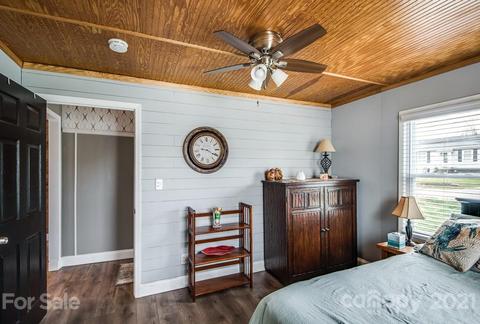 114 Settlemyre Rd, Morganton, NC 28655 photo 6