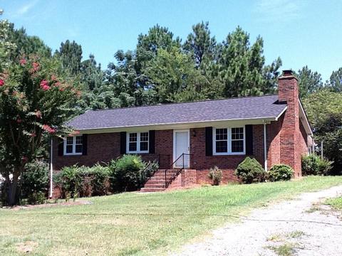 404 Maye St, Wingate, NC 28174 photo 1