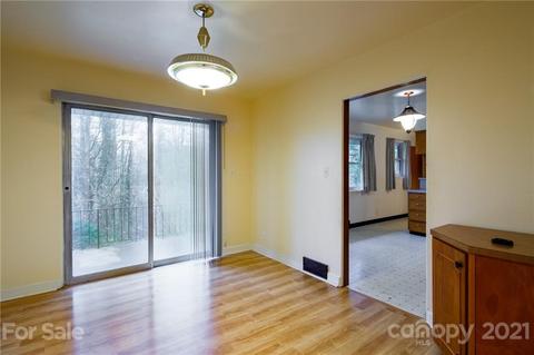 237 Grove St, Brevard, NC 28712 photo 11