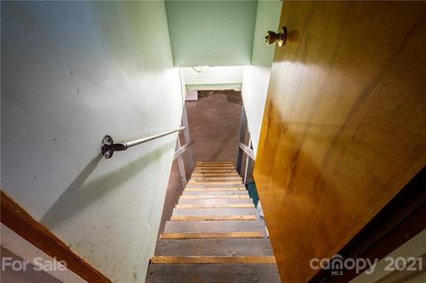 237 Grove St, Brevard, NC 28712 photo 17