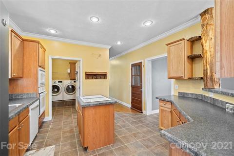 718 Powell Bridge Rd, Harmony, NC 28634 photo 12