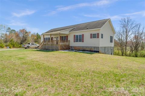 718 Powell Bridge Rd, Harmony, NC 28634 photo 2