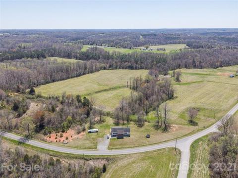 718 Powell Bridge Rd, Harmony, NC 28634 photo 43