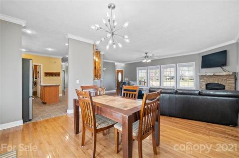718 Powell Bridge Rd, Harmony, NC 28634 photo 11