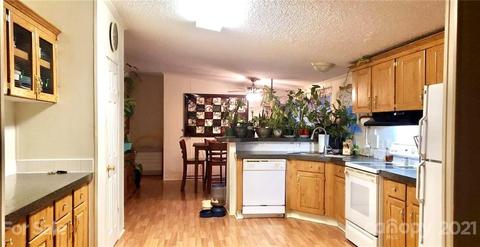 3182 Piney Rd, Morganton, NC 28655 photo 4