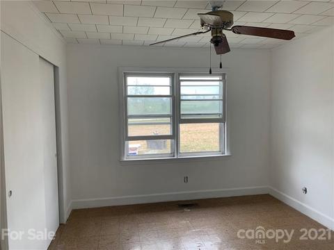 365 E Doc Garris Rd, Lancaster, SC 29720 photo 17