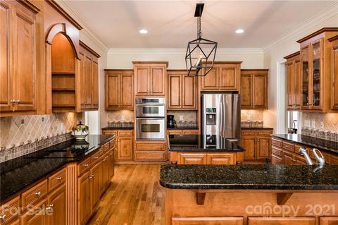 19317 Overleaf Ln, Davidson, NC 28036 photo 17