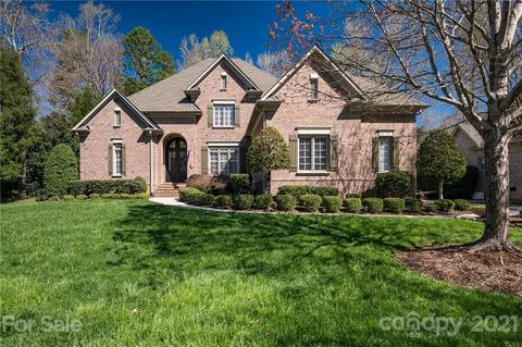 19317 Overleaf Ln, Davidson, NC 28036 photo 2