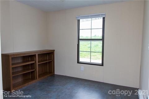 46 Monroe Ln, Clyde, NC 28721 photo 8