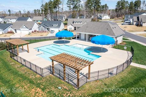 421 Broadleaf Dr, Denver, NC 28037 photo 38