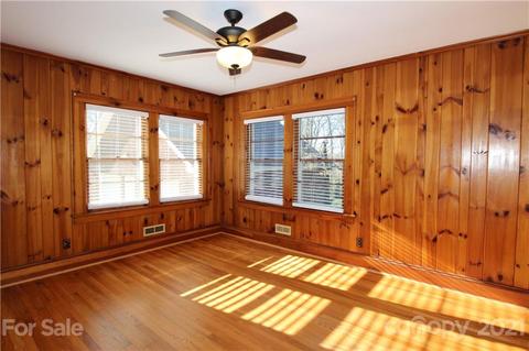 211 8th St NE, Conover, NC 28613 photo 25