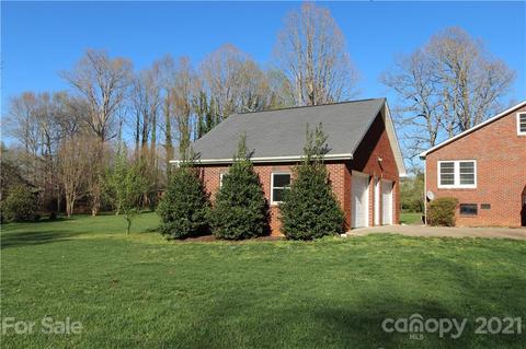 211 8th St NE, Conover, NC 28613 photo 7