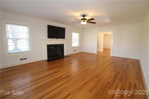 211 8th St NE, Conover, NC 28613 photo 15