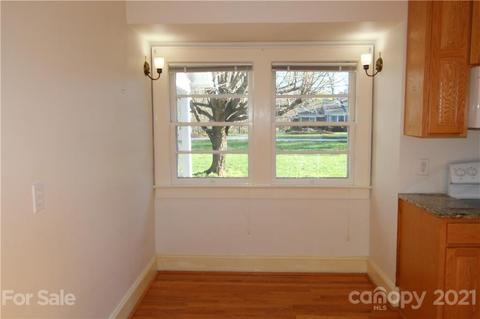 211 8th St NE, Conover, NC 28613 photo 18