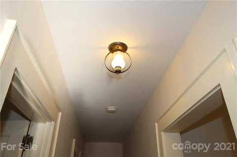 211 8th St NE, Conover, NC 28613 photo 22