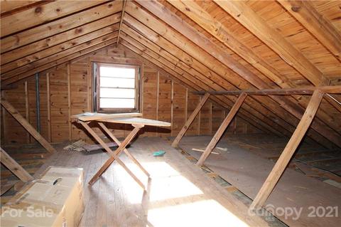 211 8th St NE, Conover, NC 28613 photo 38