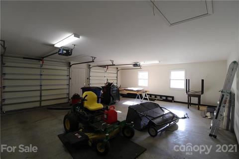 211 8th St NE, Conover, NC 28613 photo 43