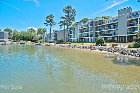 20357 Harborgate Ct #212, Cornelius, NC 28031 photo 6