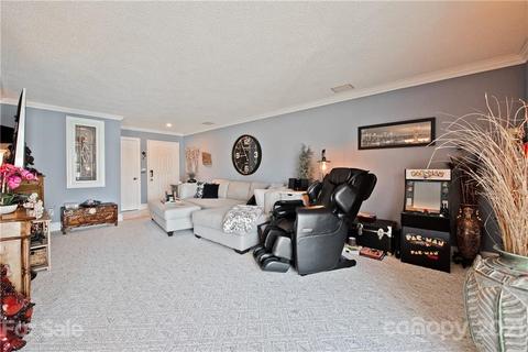 20357 Harborgate Ct #212, Cornelius, NC 28031 photo 15