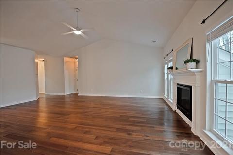17111 Graves Ct, Cornelius, NC 28031 photo 13