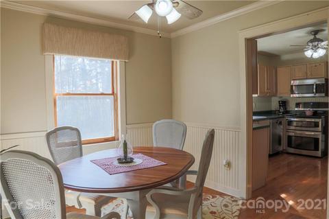 380 Ridgeway Dr, Flat Rock, NC 28731 photo 9