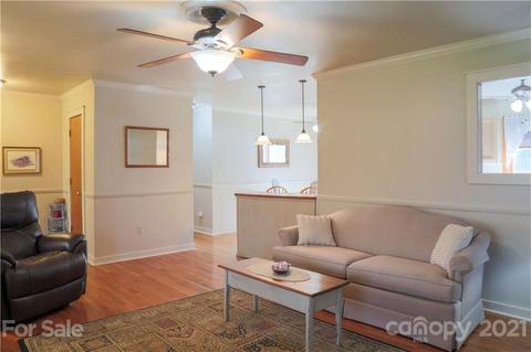 380 Ridgeway Dr, Flat Rock, NC 28731 photo 5
