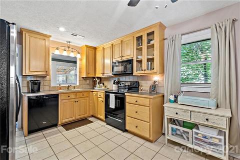 145 Sinclair Ave, Marion, NC 28752 photo 13