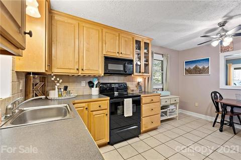 145 Sinclair Ave, Marion, NC 28752 photo 16