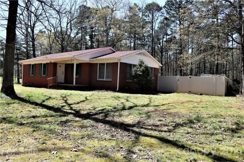 706 Witmore Rd, Wingate, NC 28174 photo 2