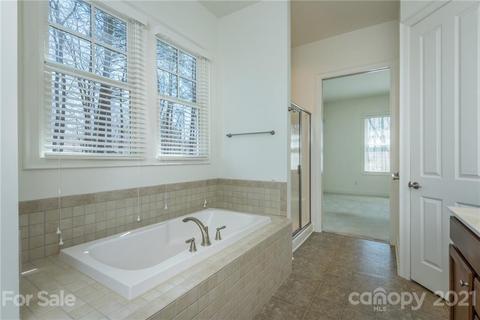 11 Pine Knot Loop, Fairview, NC 28730 photo 23