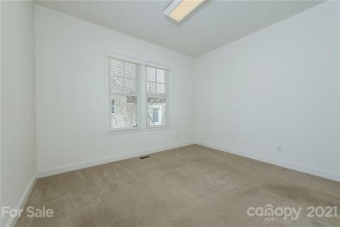 11 Pine Knot Loop, Fairview, NC 28730 photo 7