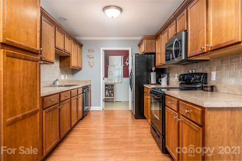 1784 Rad Dr, Conover, NC 28613 photo 7