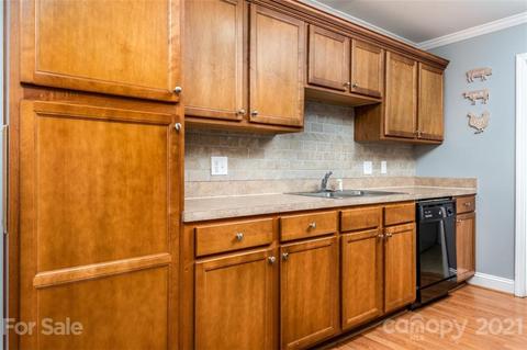 1784 Rad Dr, Conover, NC 28613 photo 5