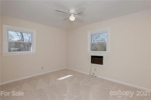 22 Broadview Cir, Brevard, NC 28712 photo 12