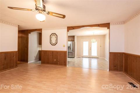3471 Danial St, Conover, NC 28613 photo 11