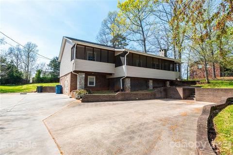 3471 Danial St, Conover, NC 28613 photo 2