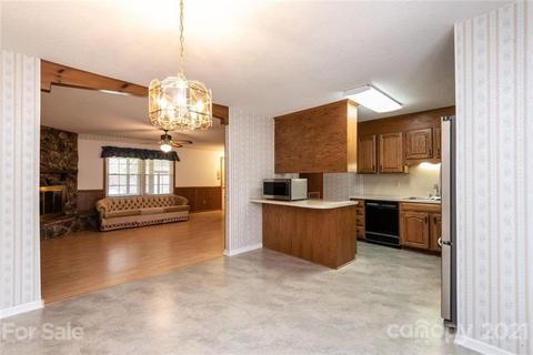 3471 Danial St, Conover, NC 28613 photo 13