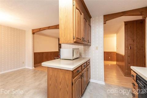 3471 Danial St, Conover, NC 28613 photo 16